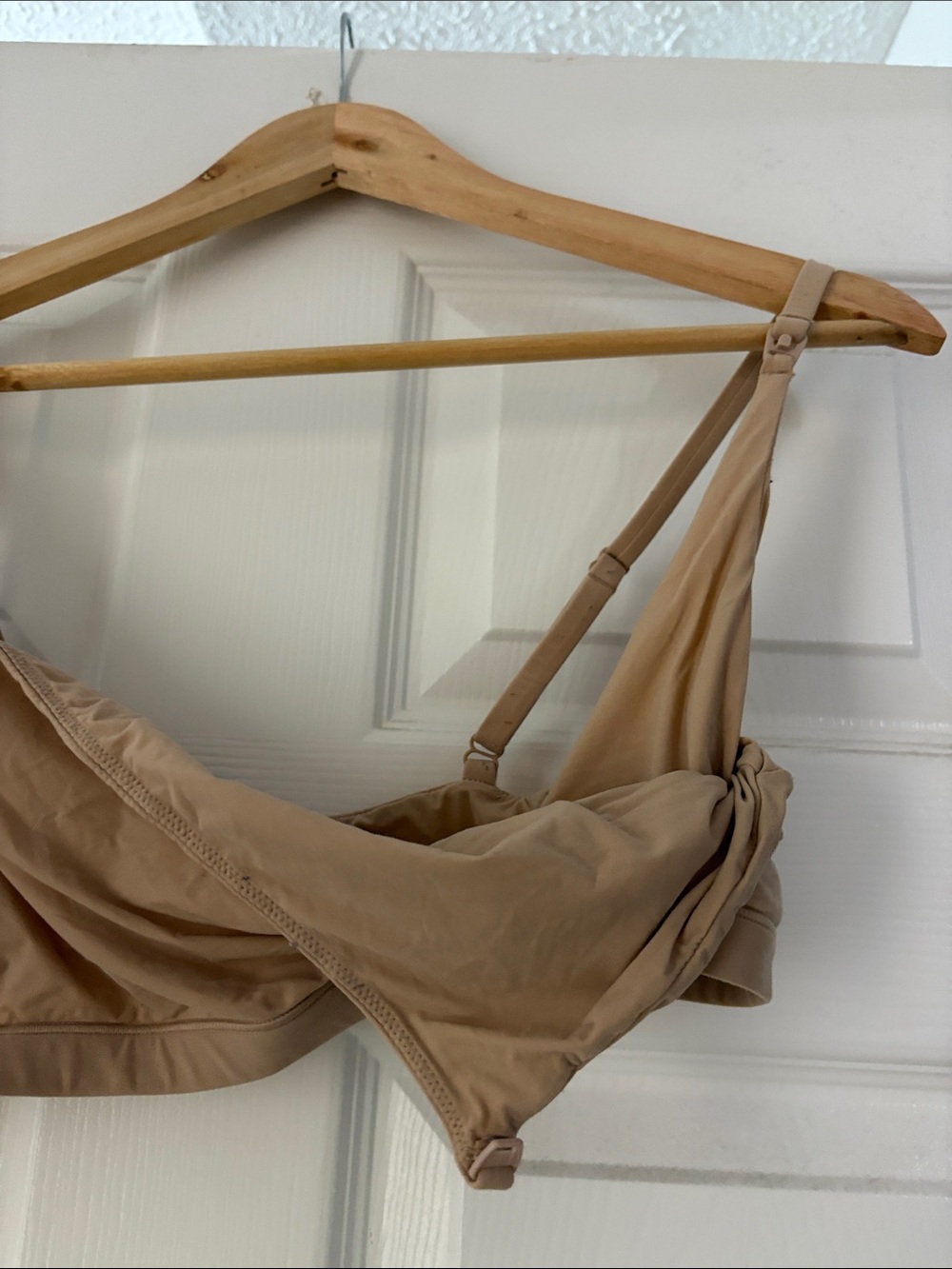 SKIMS Nude nursing bra- never used - Picture 3 of 3